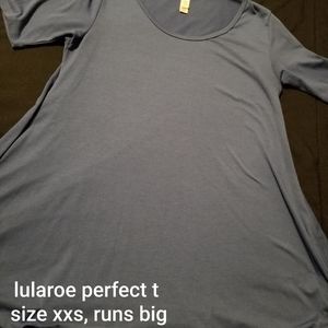 Lularoe perfect t